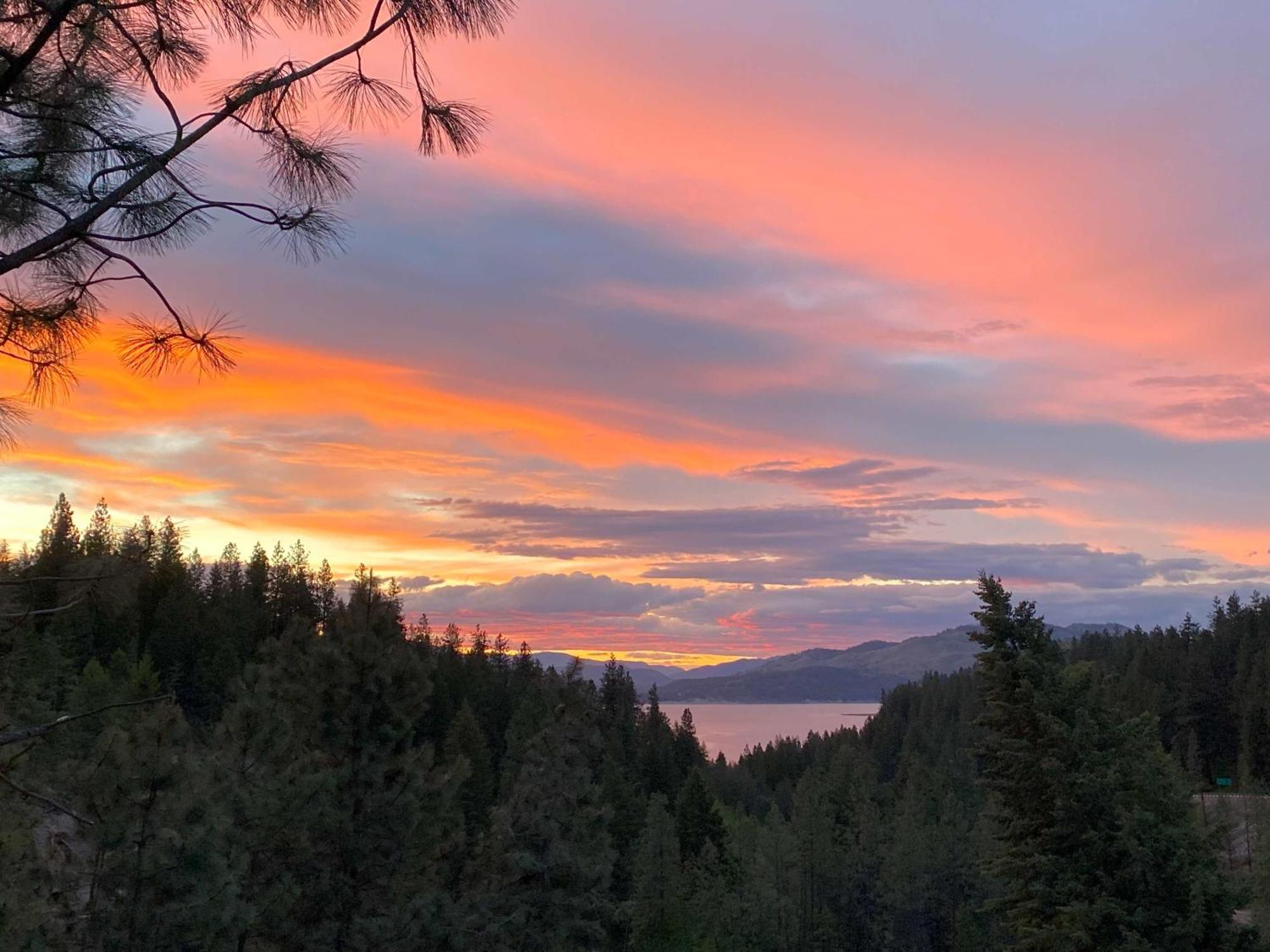 Columbia Point Resort Kettle Falls Exteriér fotografie